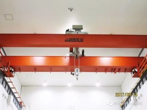 雙梁起重機